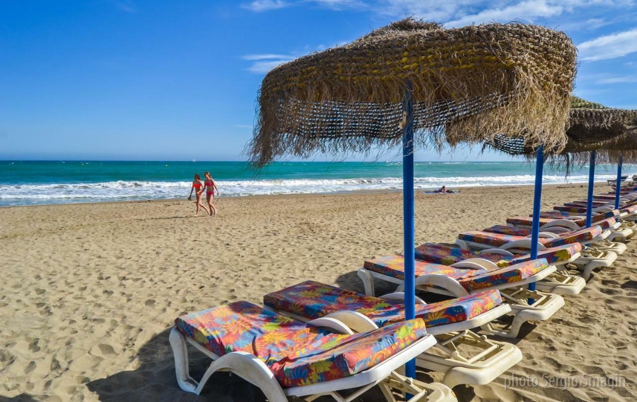 Апартаменты Lomas De Mena, 21 - Atico Con Vistas Al Mar - Piscina Y Barbacoa - Parking Gratis - Excelente Conexion Wifi Бенальмадена Экстерьер фото